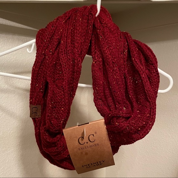 NWT C.C. Infinity scarf, red - Picture 1 of 2